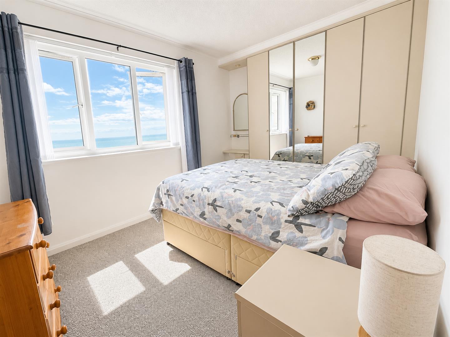 Ocean Crescent, Marina, Swansea, SA1 1YZ